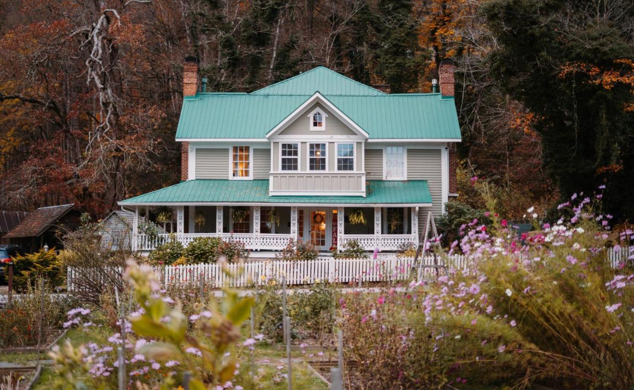 The Mast Farm Inn Banner Elk Extérieur photo
