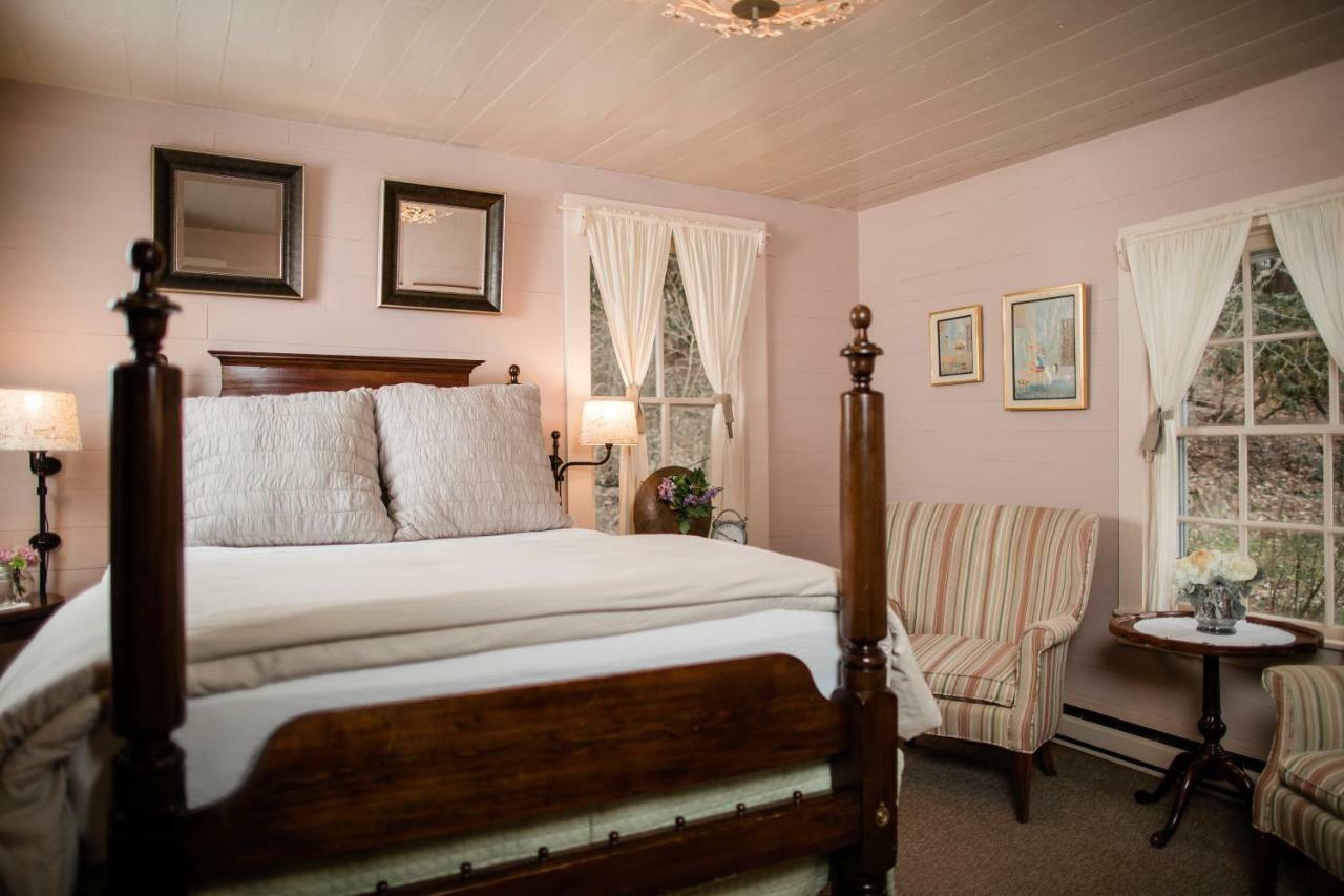 The Mast Farm Inn Banner Elk Extérieur photo